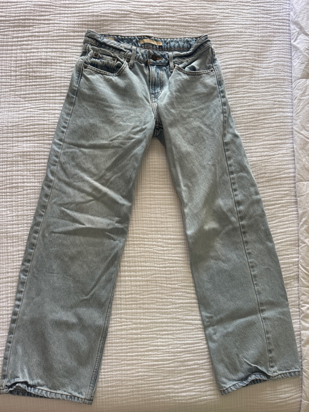Levi's Women's Low Loose Light Blue Straight-Leg Jeans